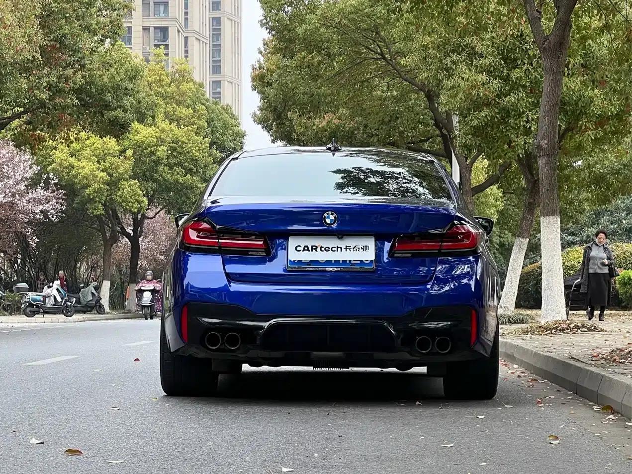 2021 BMW M5 — миниатюра 23