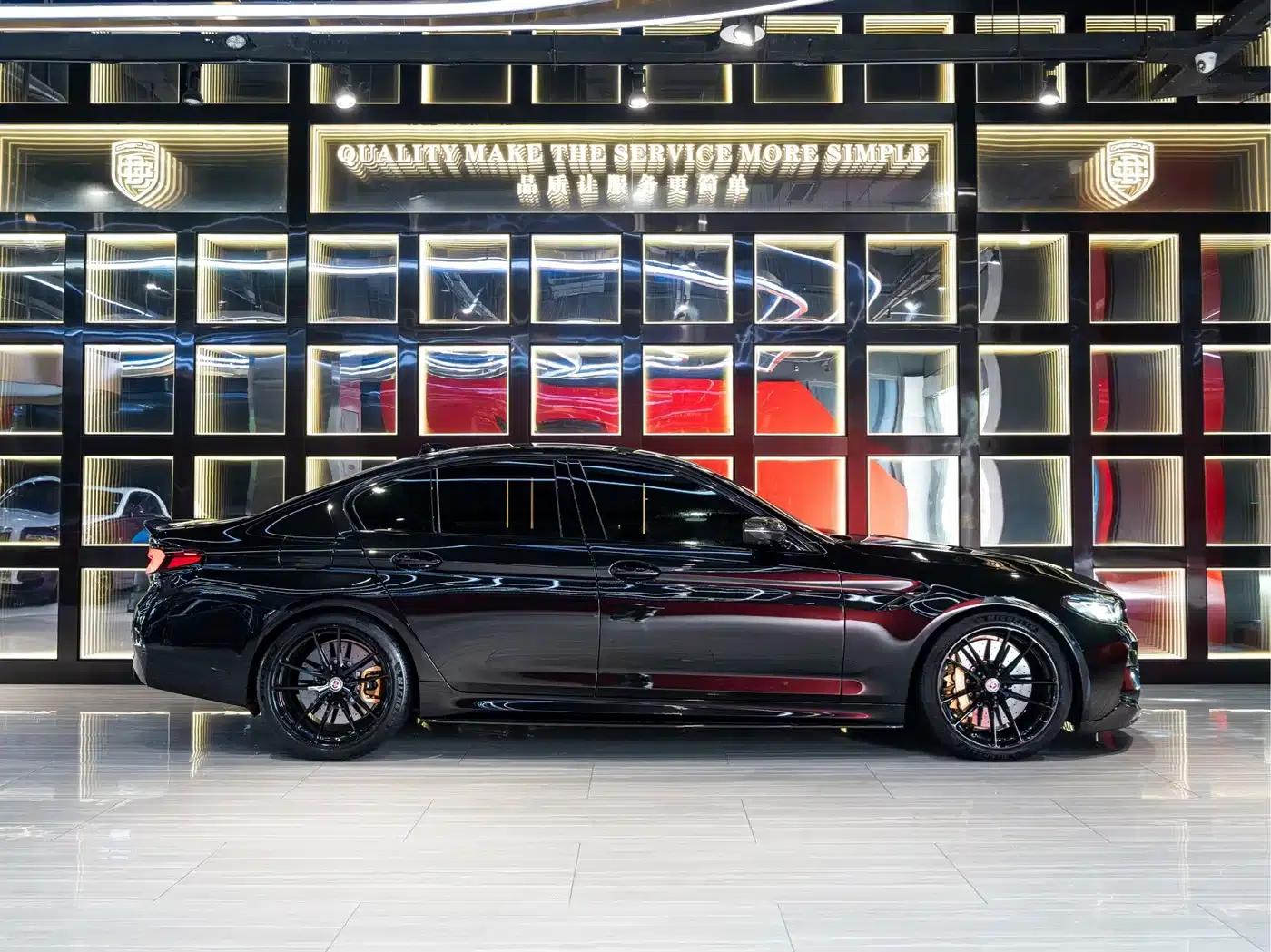 2021 BMW M5 — миниатюра 7