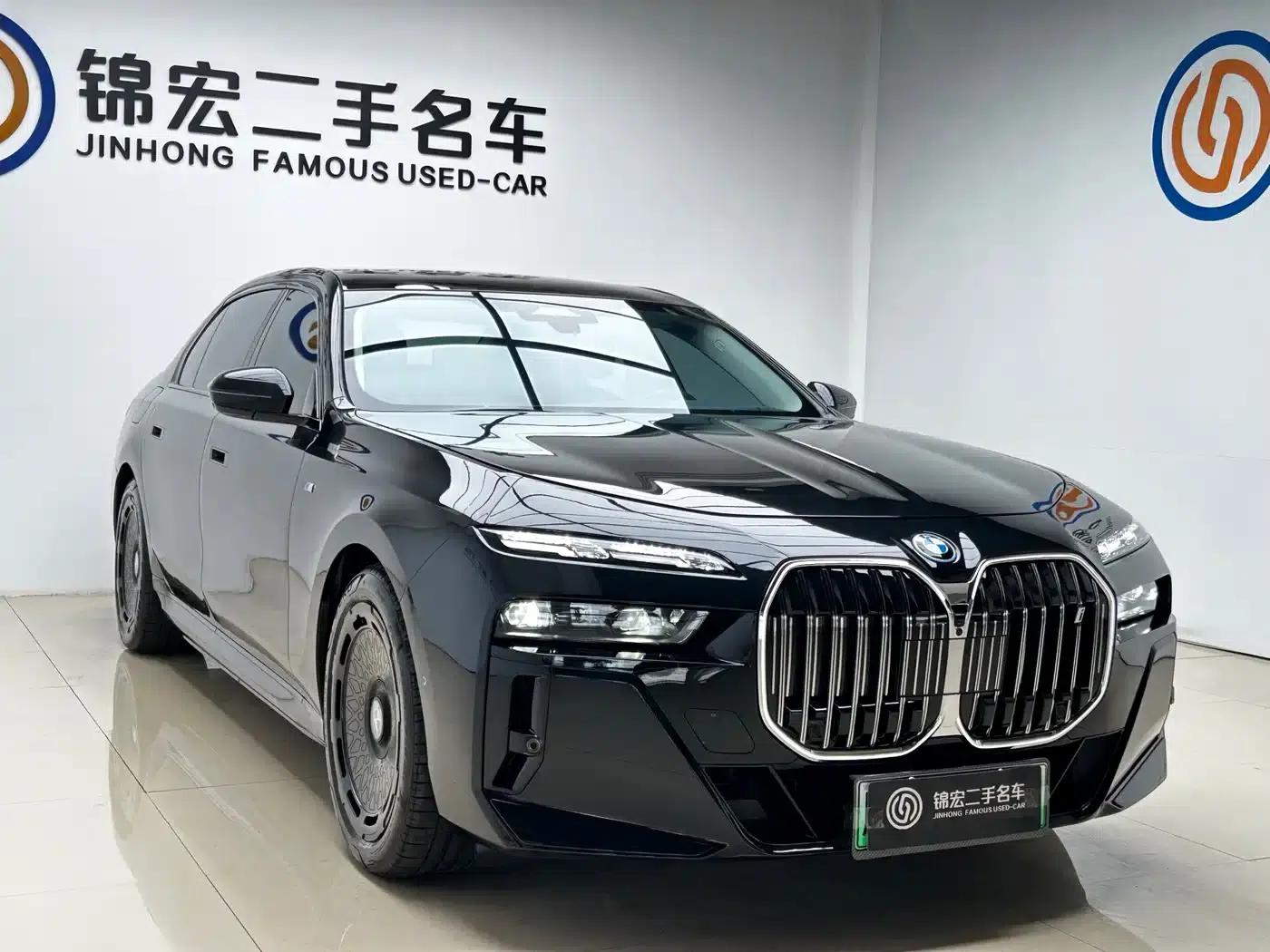 BMW i7 2023 eDrive50L Leading M Sport Package — миниатюра 3