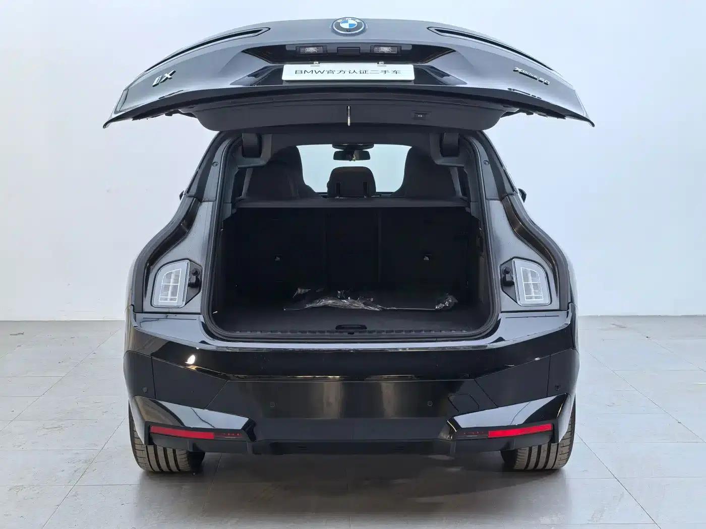 BMW iX 2023 Facelift xDrive50 — миниатюра 6