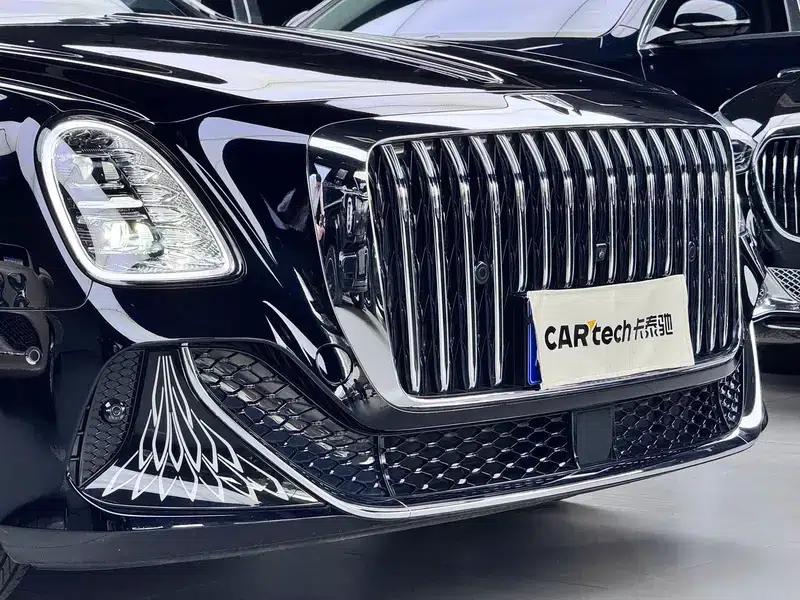 Hongqi Golden Sunflower Elegant 2024 Model 3.0T V6 — миниатюра 11