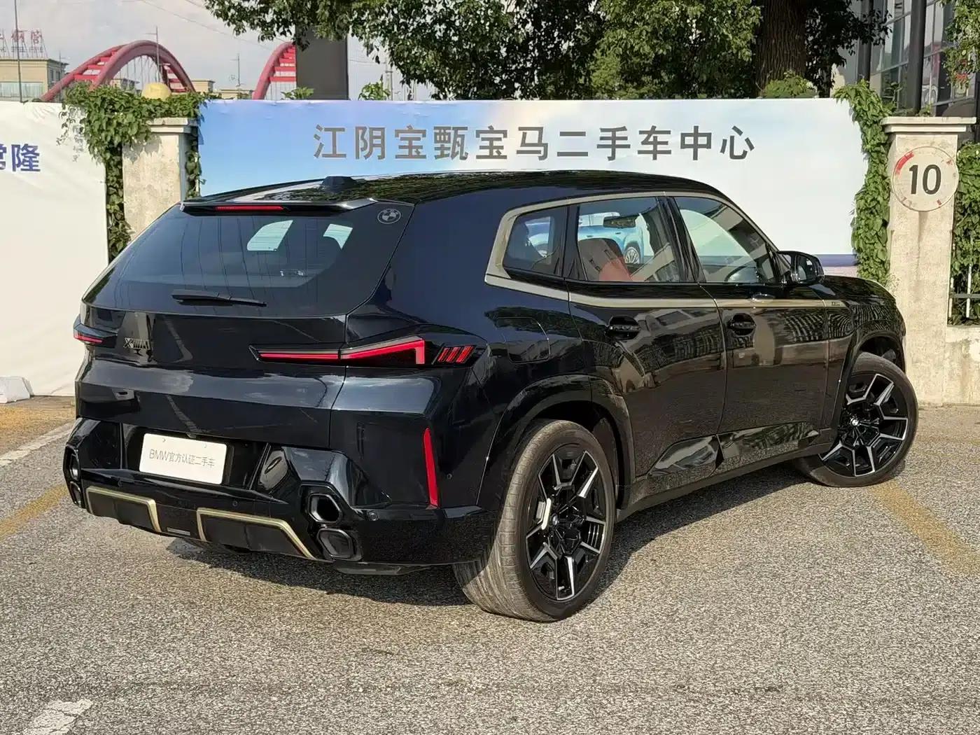 BMW XM 2023 Base Model — миниатюра 4