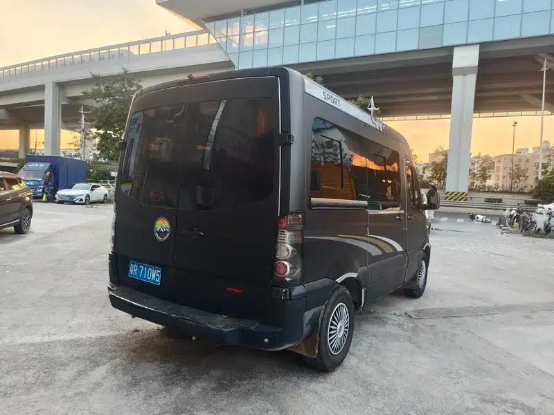 Starlight 2013 1.9T 4 Series Star Express — миниатюра 6