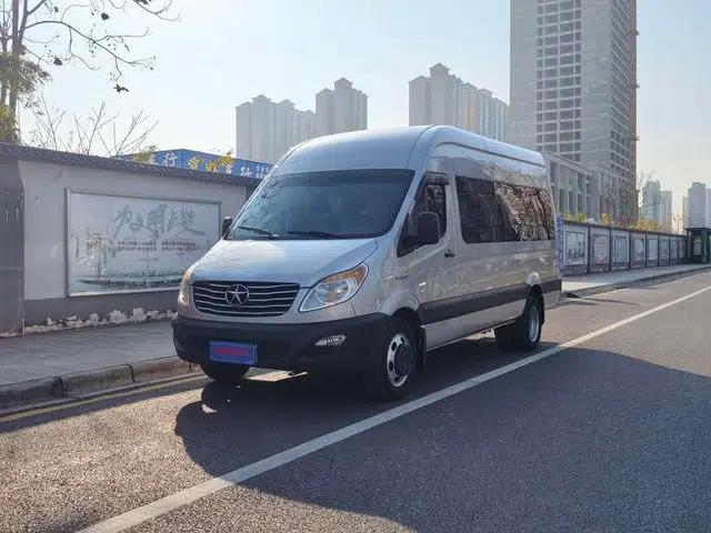 Starlight 2017 2.8T 6 Series Diesel National V Emission Standard Star Express