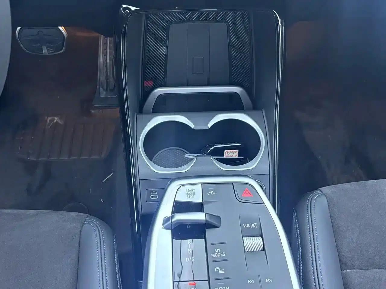 BMW X1 M35Li 2024 Model — миниатюра 13