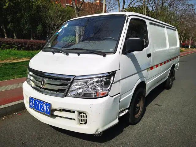 Jinbei Haishi 2020 2.0L Classic Express King Series Business Van Standard Roof National VI Emission Standard 1TZS