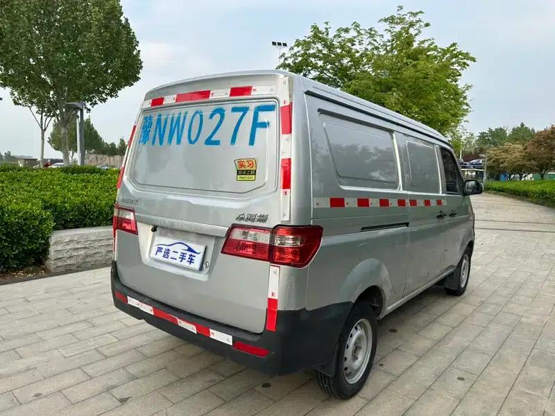 Little Sea Lion X30 2020 Model 1.5L National VI Van Super Enjoyment Edition SWC15M — миниатюра 6