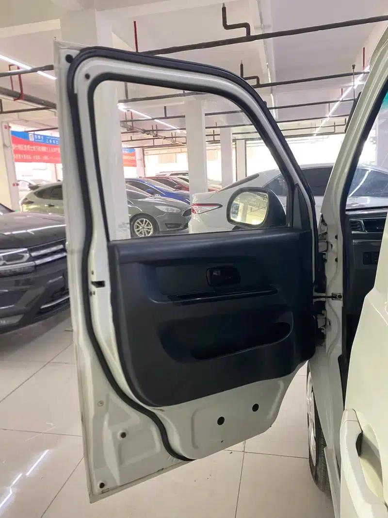 Little Sea Lion X30 2018 Model 1.5L Van Standard Edition DLCG14 — миниатюра 11
