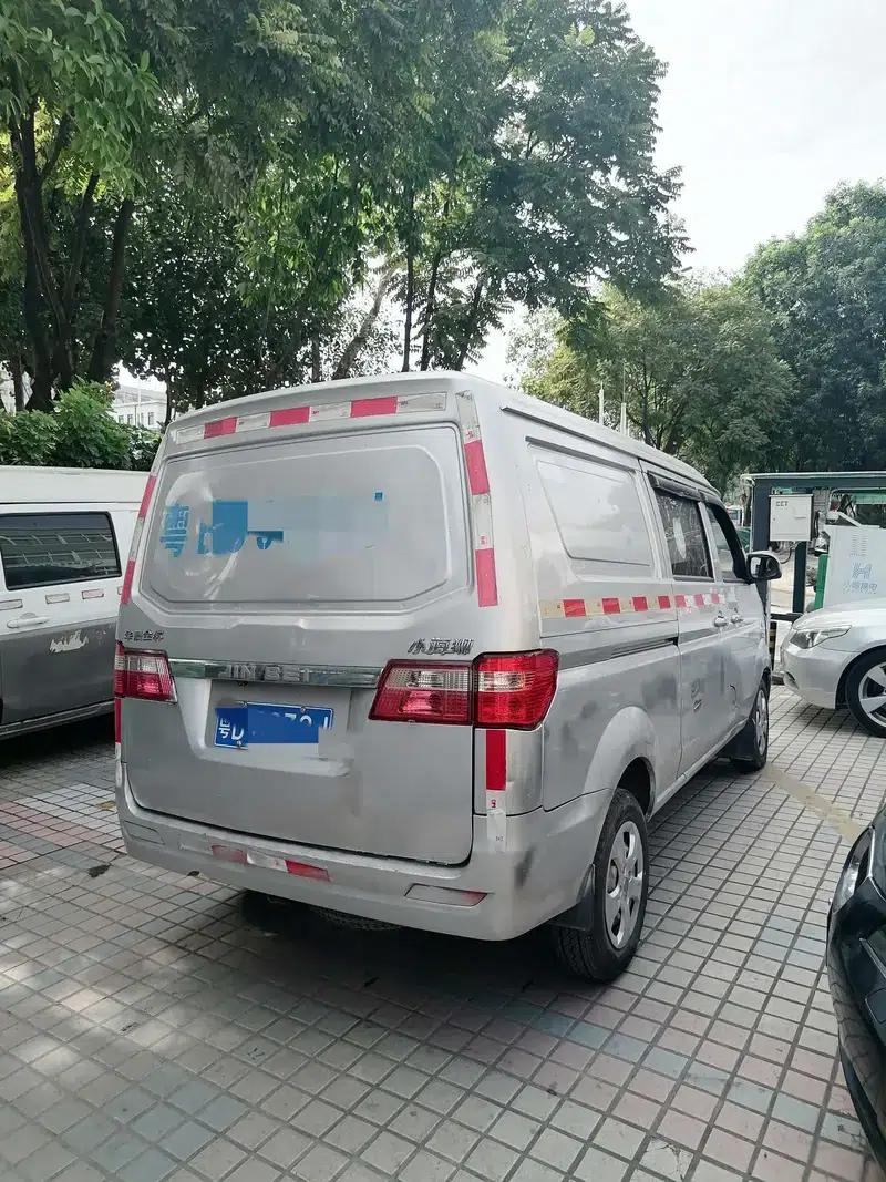 Little Sea Lion X30 2018 Model 1.3L Van Comfort Edition DLCG12 — миниатюра 6