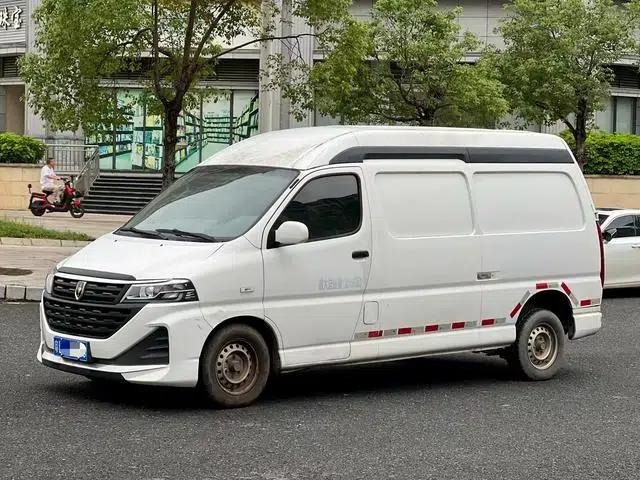 Jinbei Haishi King 2020 Model 2.0L City Transport King Series Haoyun Type High Roof 2 Seats 1TZS