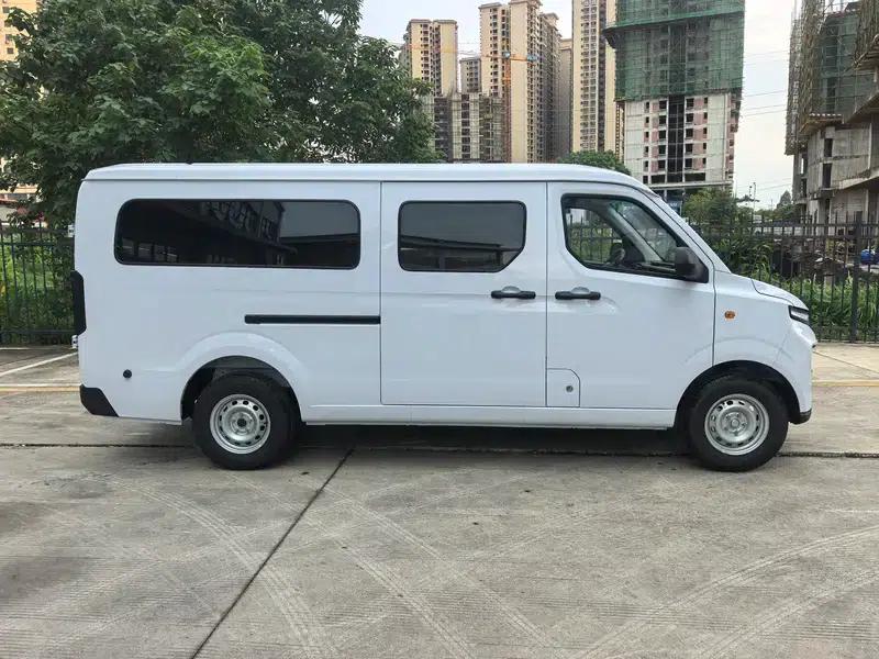 Geely E6 2026 Comfort Edition Standard Top 6 Seats — миниатюра 5