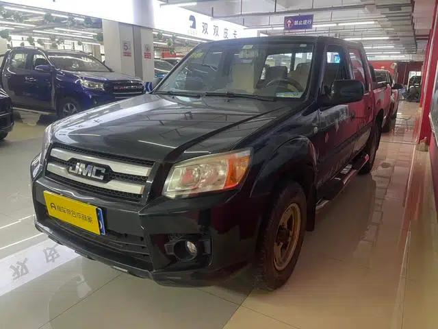 Baodian 2016 New Value-for-Money Diesel 4WD Standard Cargo Box Luxury Model JX493ZLQ4G