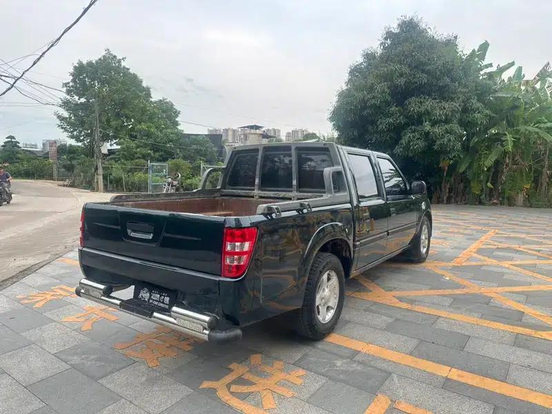 Baodian 2018 Model 2.9T New Value Two-Wheel Drive Diesel Luxury Standard Cargo Box JX4D30B5L — миниатюра 6