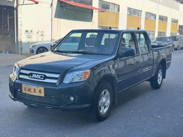 Baodian 2018 Model 2.9T New Value Two-Wheel Drive Diesel Comfort Edition with Extended Cargo Box JX4D30B5L