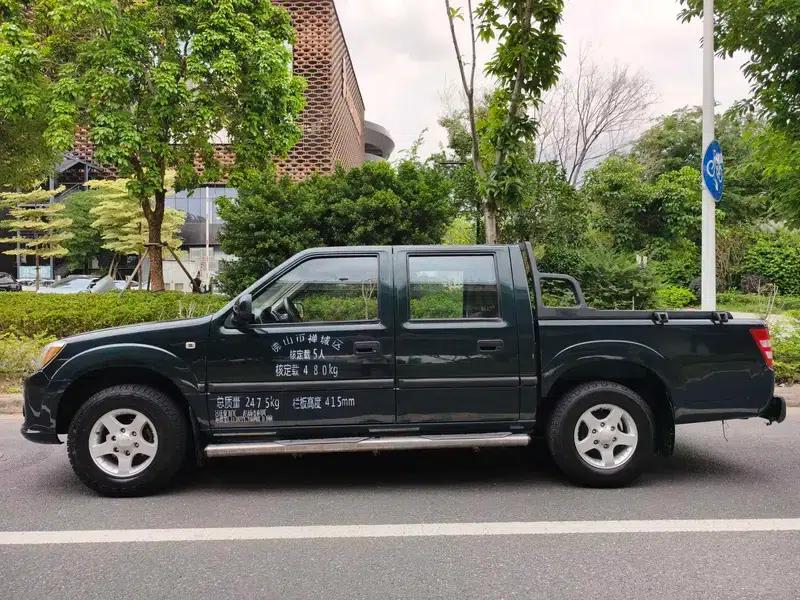 Baodian 2018 Model 2.9T New Value Two-Wheel Drive Diesel Luxury Standard Cargo Box JX4D30B5L — миниатюра 2