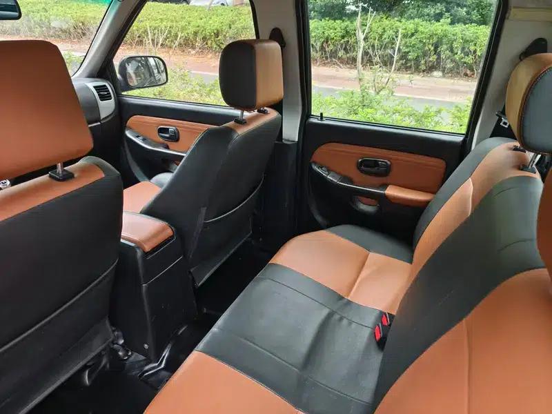 Baodian 2018 Model 2.9T New Value Two-Wheel Drive Diesel Luxury Standard Cargo Box JX4D30B5L — миниатюра 15
