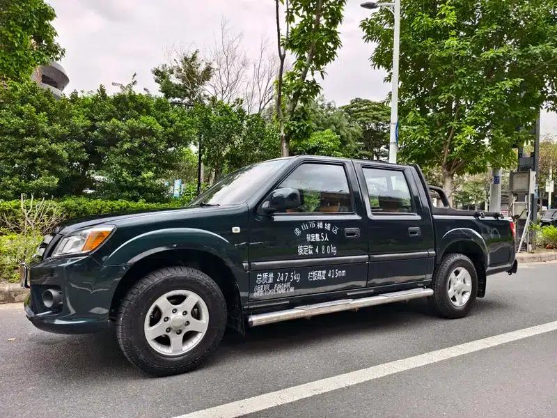 Baodian 2018 Model 2.9T New Value Two-Wheel Drive Diesel Luxury Standard Cargo Box JX4D30B5L — миниатюра 7