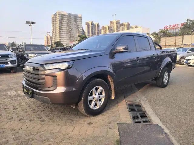 Baodian 2023 2.5T Manual Diesel 2WD Comfort Edition Long Wheelbase Flatbed Cargo Box