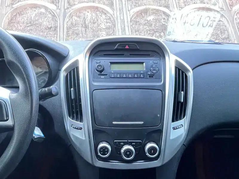 Baodian 2020 2.5T Diesel 4WD Comfort Edition Standard Wheelbase JX4D25A6L — миниатюра 15