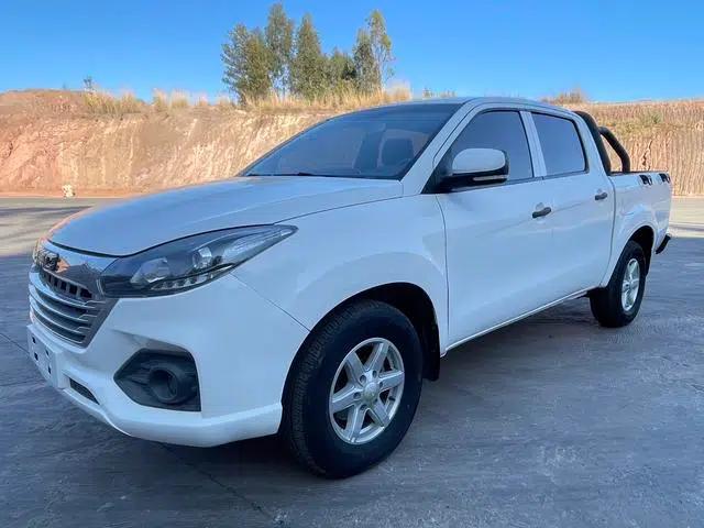Baodian 2020 2.5T Diesel 4WD Comfort Edition Standard Wheelbase JX4D25A6L