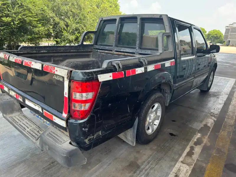 Baodian 2018 Model 2.9T New Value Two-Wheel Drive Diesel Luxury Standard Cargo Box JX4D30B5L — миниатюра 7