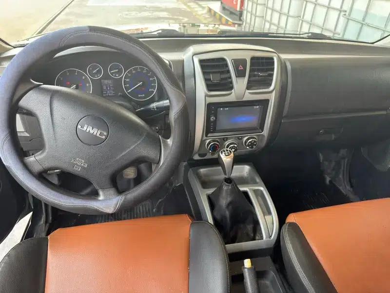 Baodian 2018 Model 2.9T New Value Two-Wheel Drive Diesel Luxury Standard Cargo Box JX4D30B5L — миниатюра 8