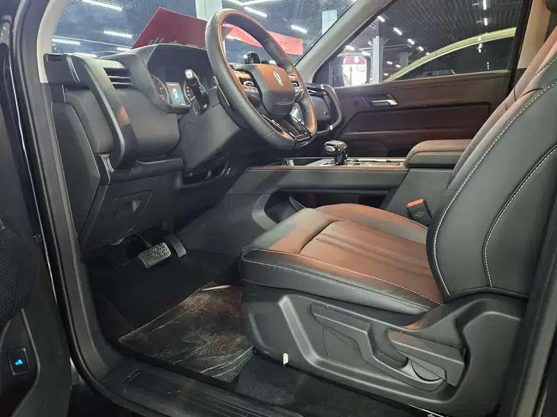 Dadao 2023 All-Rounder 2.3T Automatic Diesel Commercial Passenger Version 2WD Long Wheelbase Comfort Edition — миниатюра 8