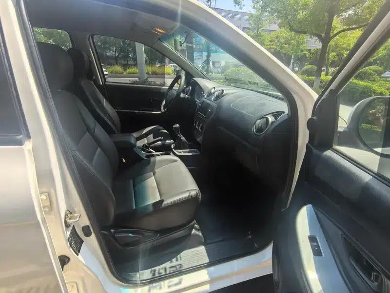 Territory Tiger 7 2016 2.4L Two-Wheel Drive Luxury Edition 4G69 — миниатюра 10
