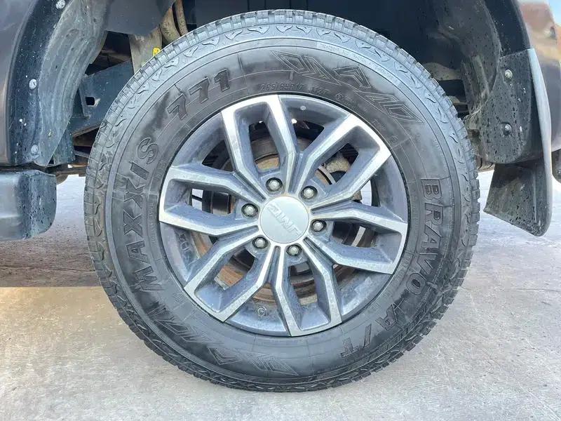 Yuhu 7 2022 2.0T Manual Diesel 4WD Premium Long Wheelbase — миниатюра 8