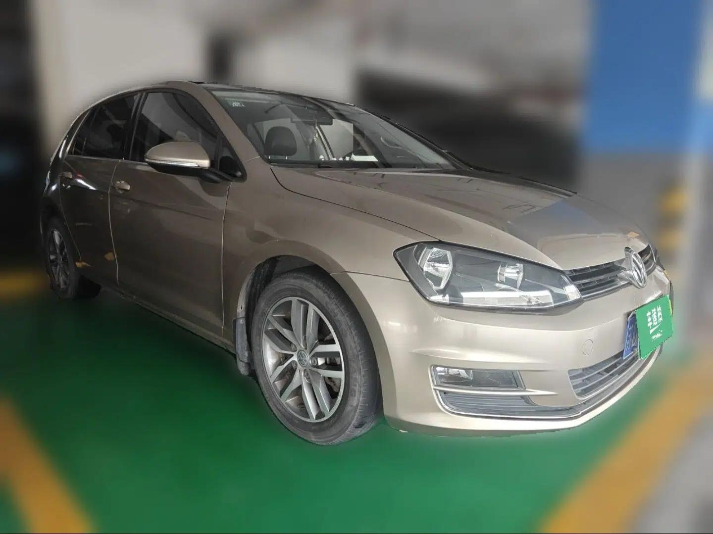 Volkswagen Golf 2016 230TSI Automatic Luxury Version — миниатюра 3