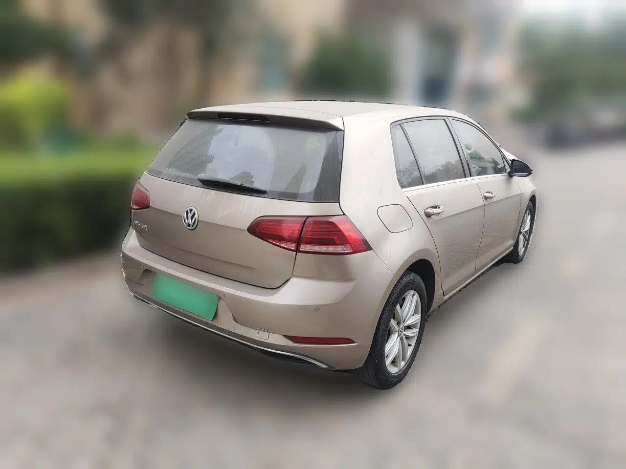 Volkswagen Golf 2018 180TSI Automatic Comfort Model — миниатюра 6