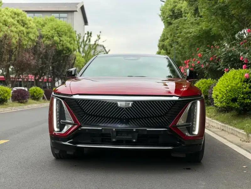 iQ Ruige 2022 Rear-Wheel Drive Long-Range Luxury Edition — миниатюра 2