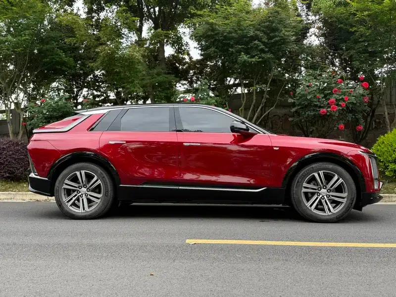 iQ Ruige 2022 Rear-Wheel Drive Long-Range Luxury Edition — миниатюра 4