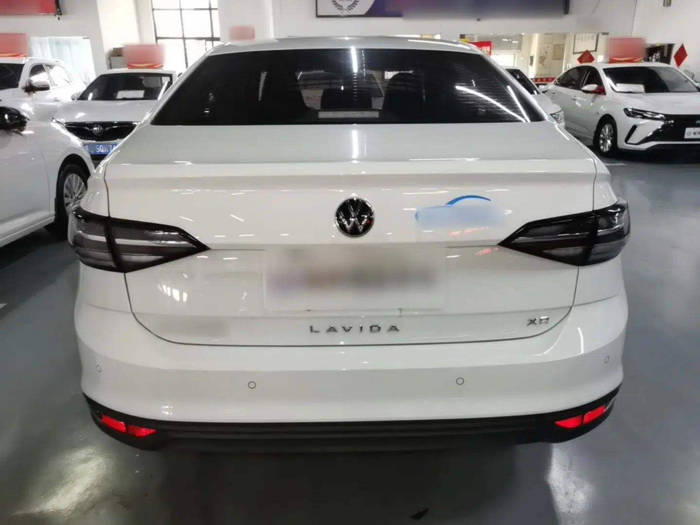 Volkswagen Lavida 2025 New Sharp 1.5L Outstanding New Edition — миниатюра 5
