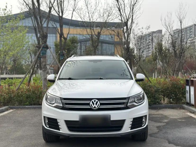 Volkswagen Tiguan 2015 1.8TSI Automatic All-Wheel-Drive Luxury Model — миниатюра 8