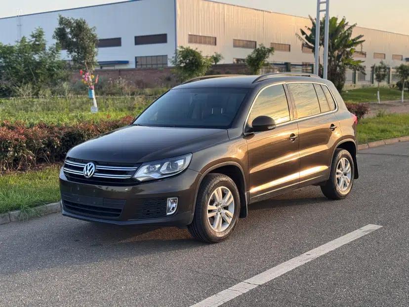 Volkswagen Tiguan 2015 1.8TSI Automatic Two-Wheel Drive Trend Edition — миниатюра 1