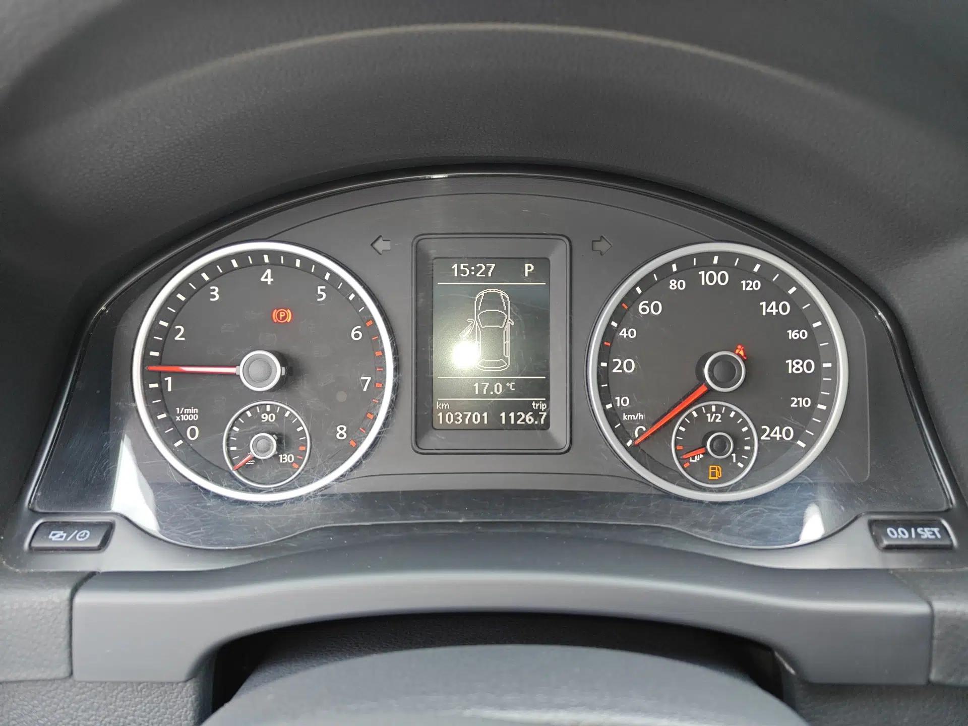 Volkswagen Tiguan 2015 1.8TSI Automatic Two-Wheel Drive Trend Edition — миниатюра 19