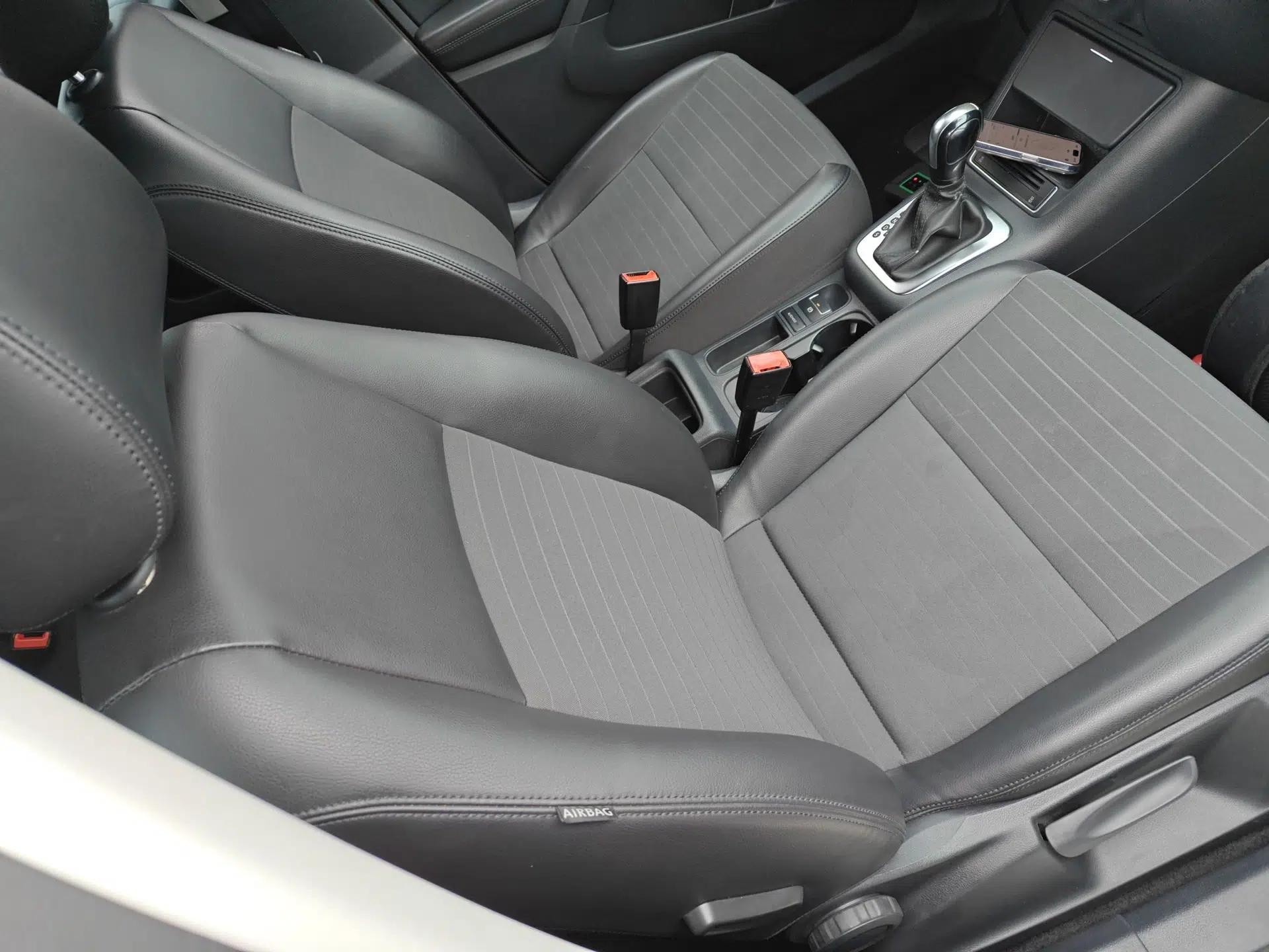 Volkswagen Tiguan 2015 1.8TSI Automatic Two-Wheel Drive Trend Edition — миниатюра 24