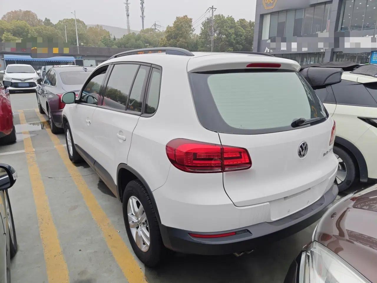 Volkswagen Tiguan 2015 1.8TSI Automatic Two-Wheel Drive Trend Edition — миниатюра 4
