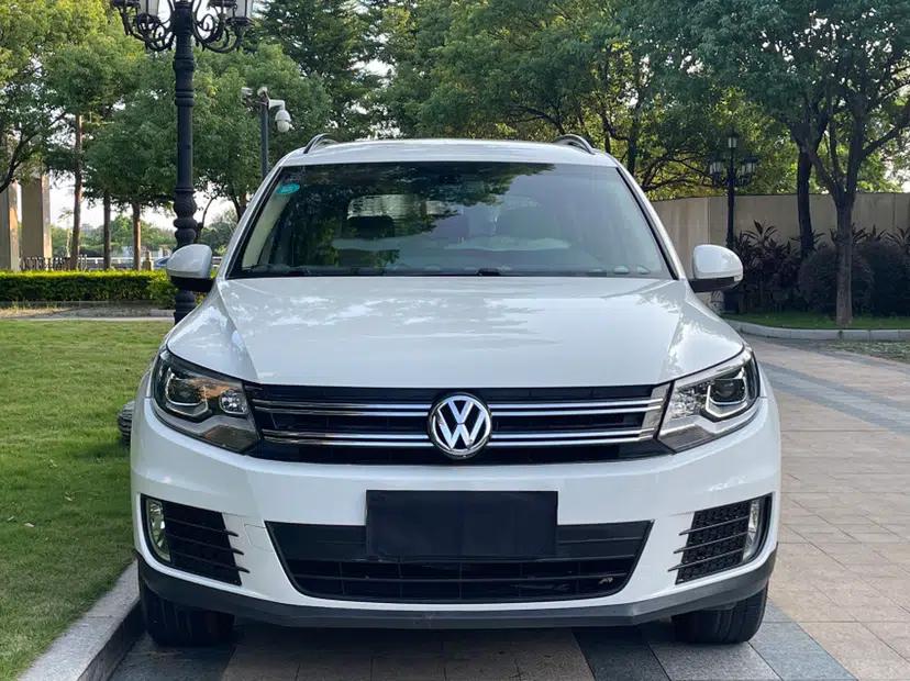 Volkswagen Tiguan 2015 1.8TSI Automatic Two-Wheel Drive Trend Edition — миниатюра 2