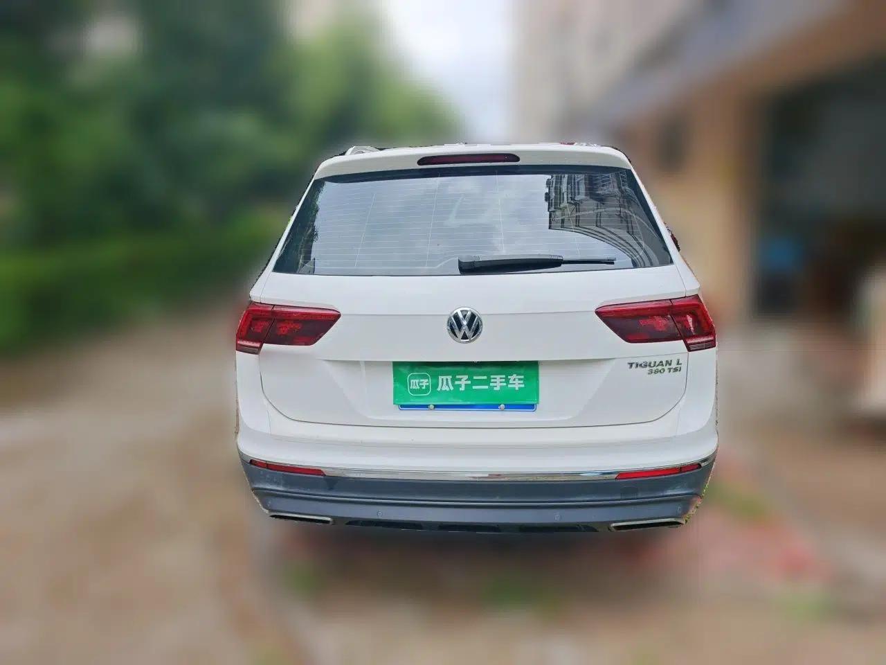 Volkswagen Tiguan L 2017 380TSI Automatic All-Wheel-Drive Luxury Edition — миниатюра 5