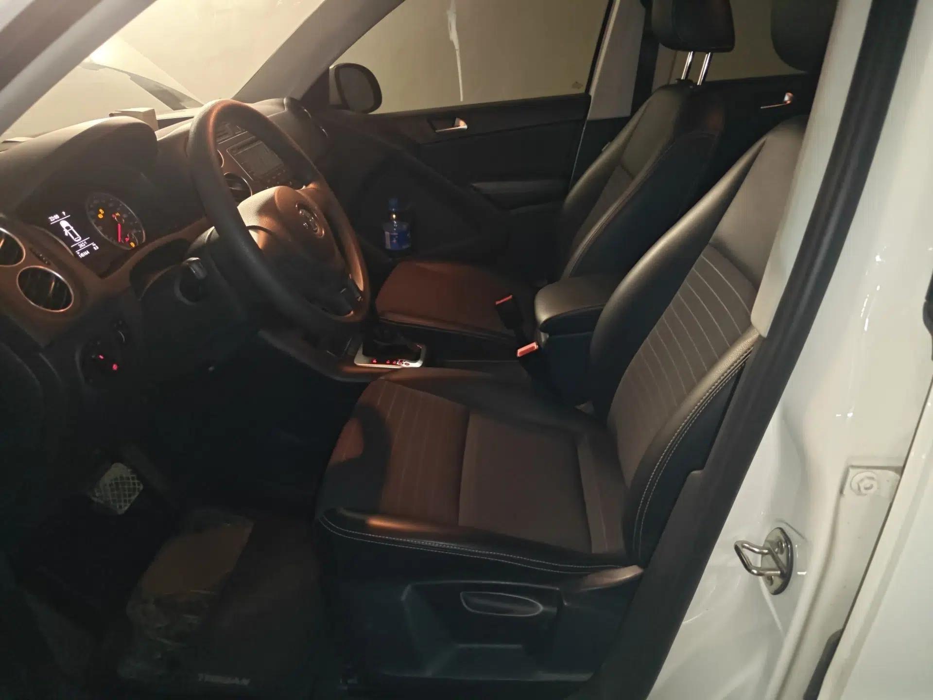 Volkswagen Tiguan 2016 280TSI Automatic Two-Wheel-Drive Silk Road Style Edition — миниатюра 12