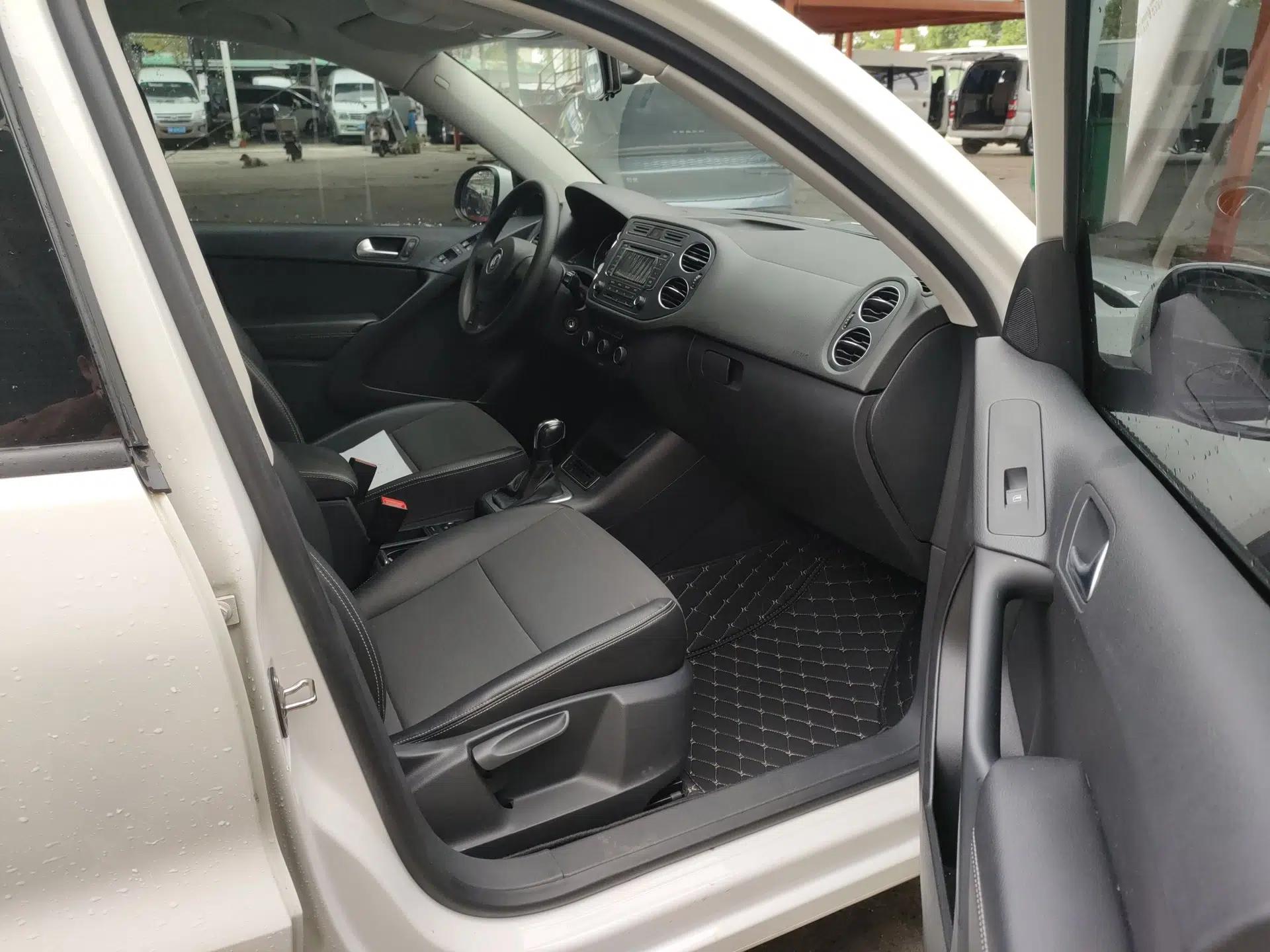 Volkswagen Tiguan 2016 280TSI Automatic Two-Wheel-Drive Silk Road Style Edition — миниатюра 3