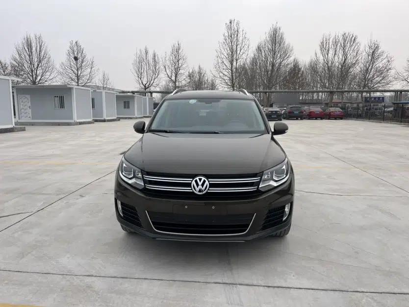 Volkswagen Tiguan 2015 1.8TSI Automatic Two-Wheel Drive Comfort Edition — миниатюра 4