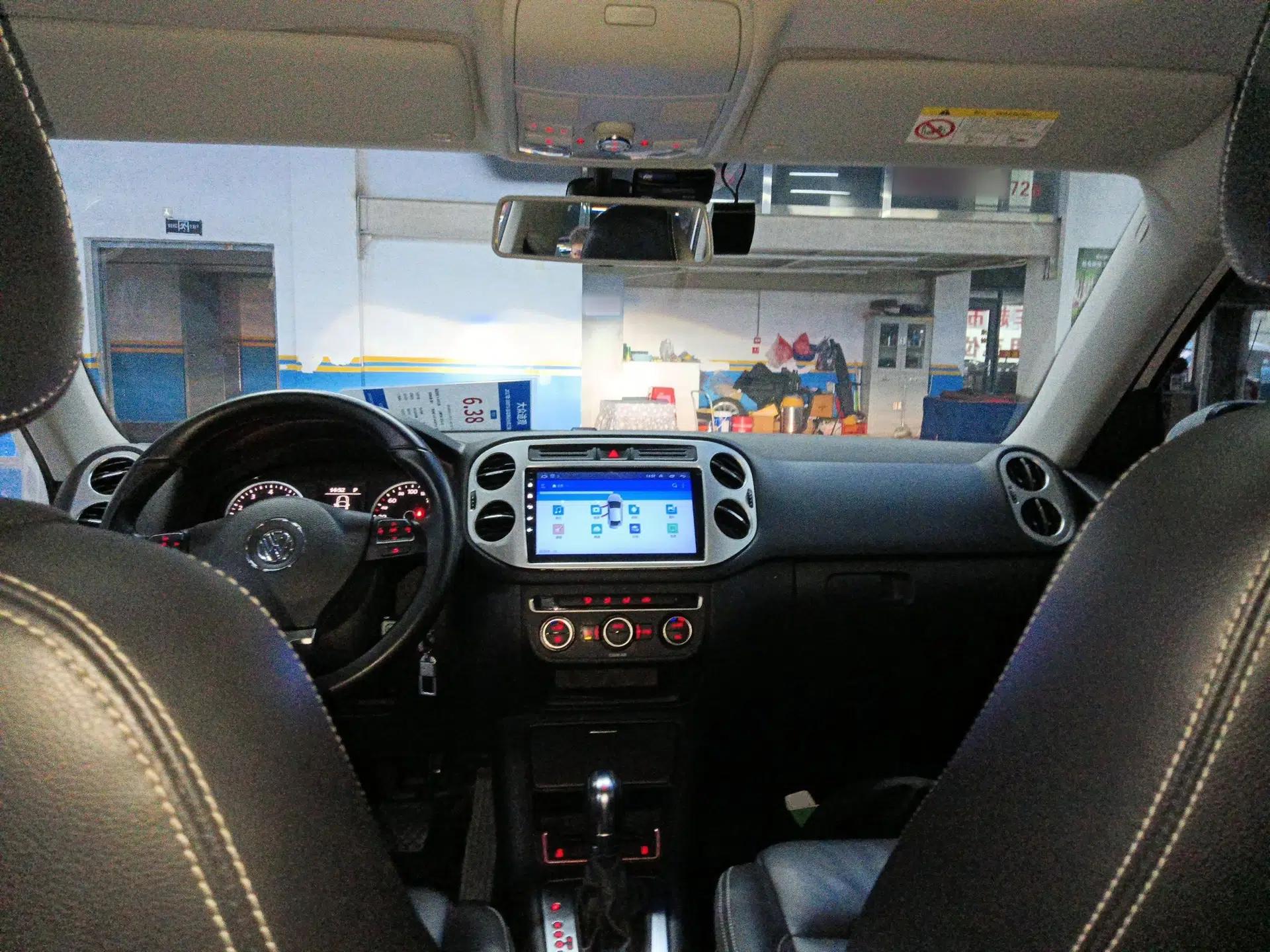Volkswagen Tiguan 2017 300TSI Automatic Two-Wheel Drive Silk Road Comfort Edition — миниатюра 12