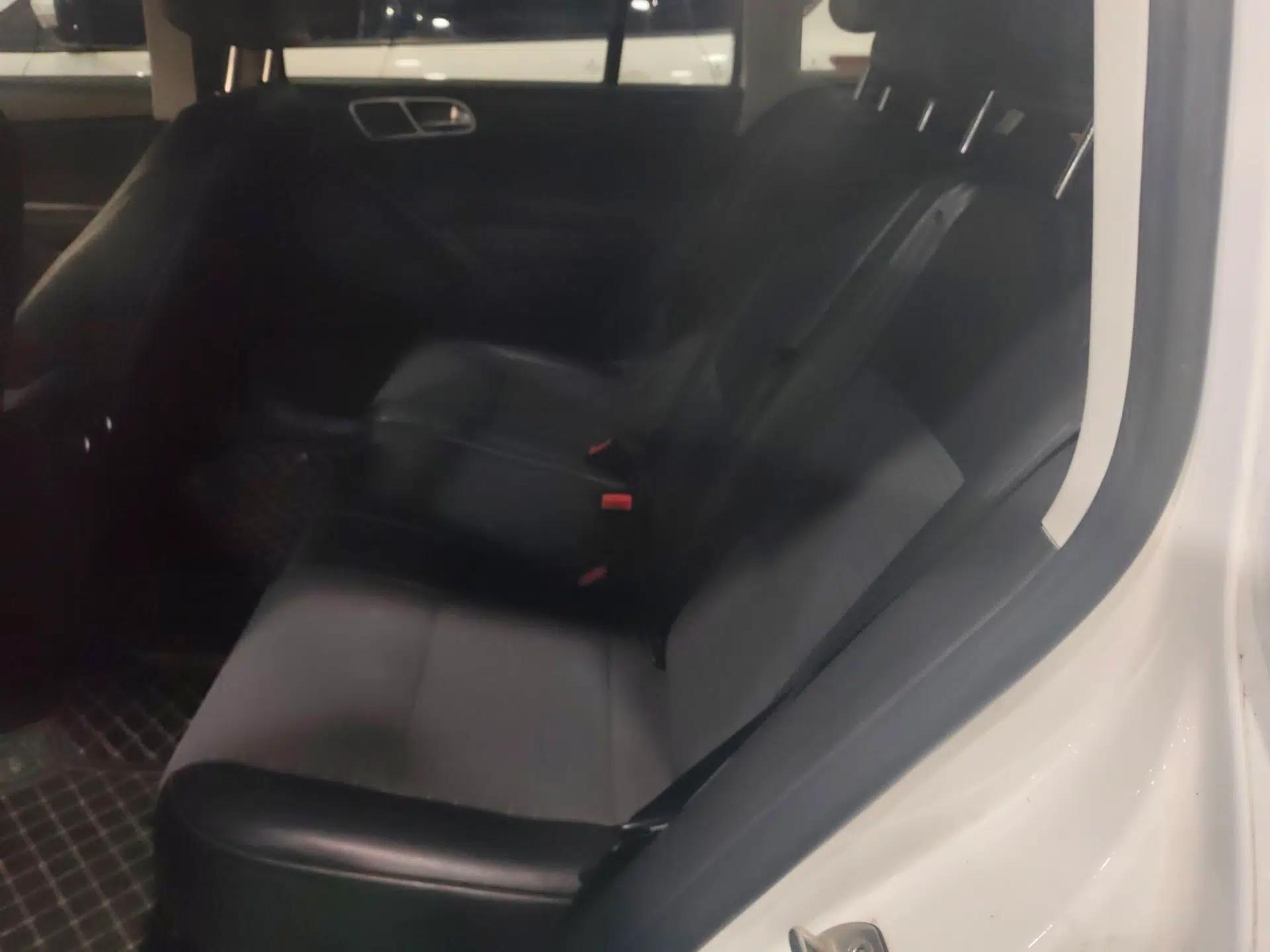 Volkswagen Tiguan 2016 280TSI Automatic Two-Wheel-Drive Silk Road Style Edition — миниатюра 8