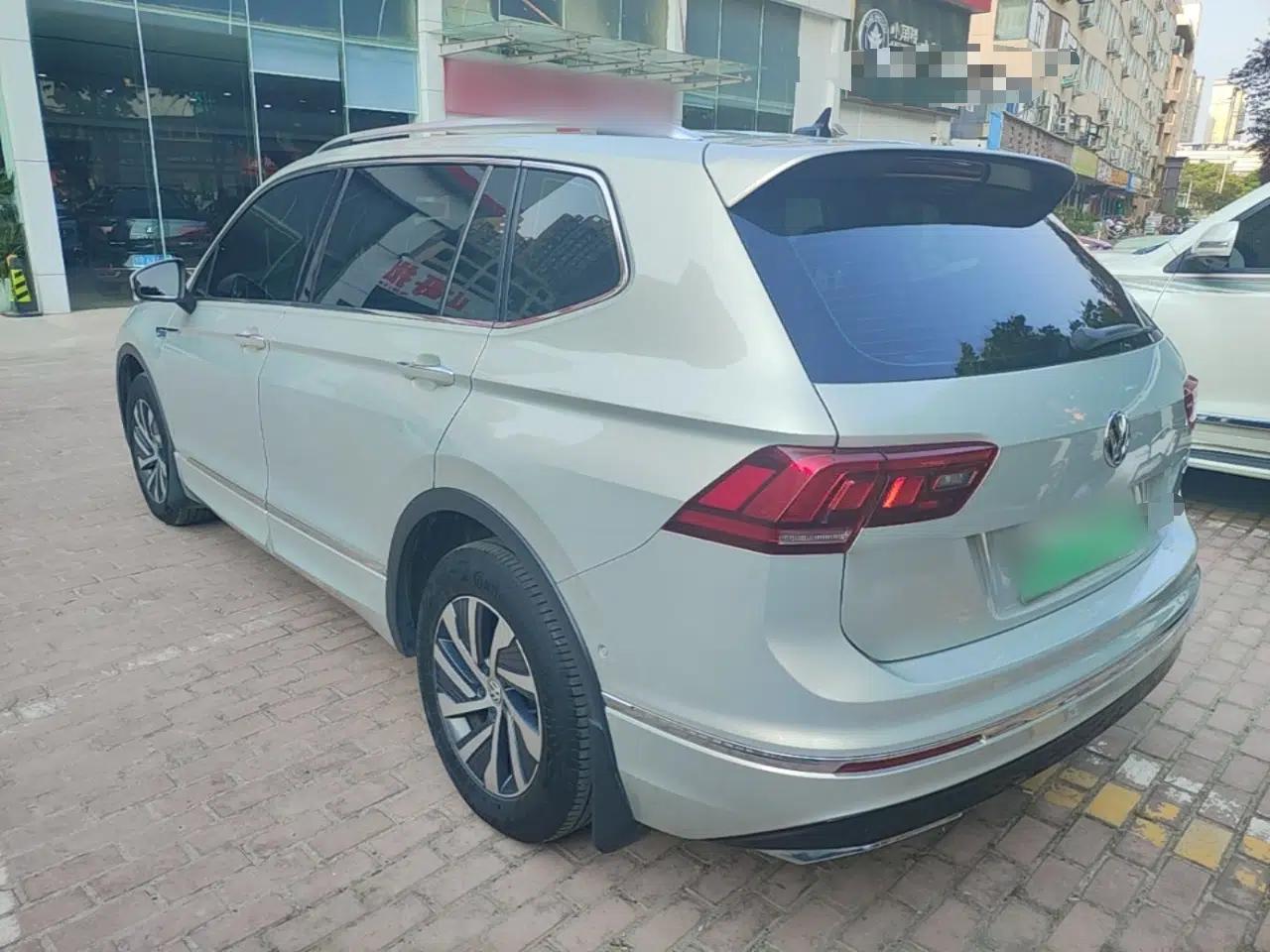 Volkswagen Tiguan L New Energy 2020 430 PHEV Plug-in Hybrid Prestige Edition — миниатюра 4