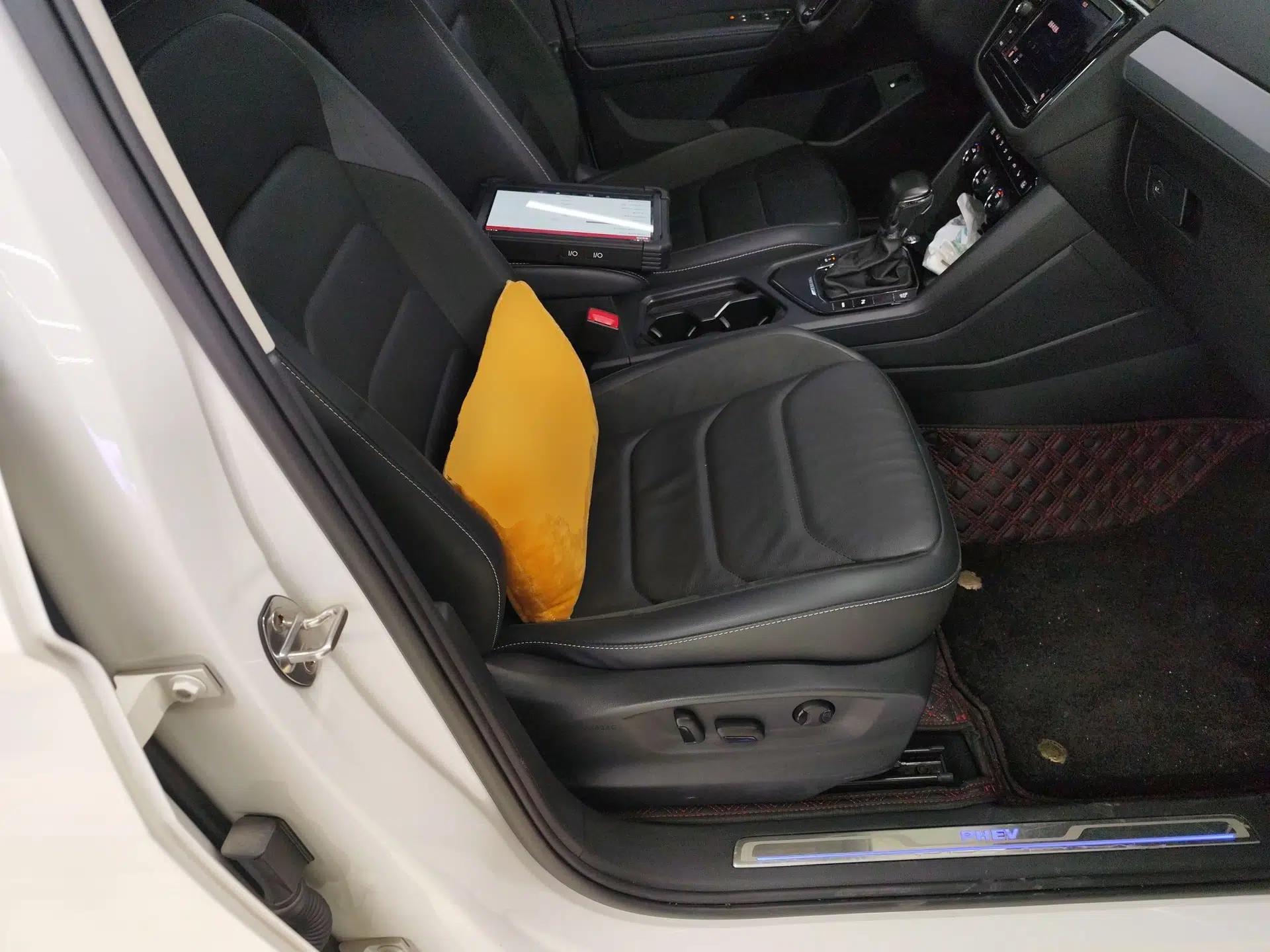 Volkswagen Tiguan L New Energy 2019 430 PHEV Hybrid Luxury Edition — миниатюра 19