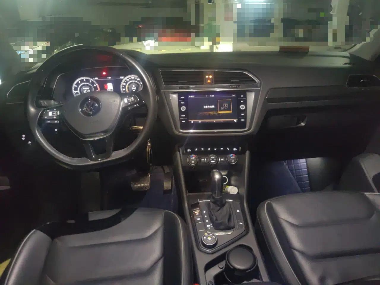 Volkswagen Tiguan 2018 330TSI All-Wheel-Drive Innovation Model — миниатюра 9