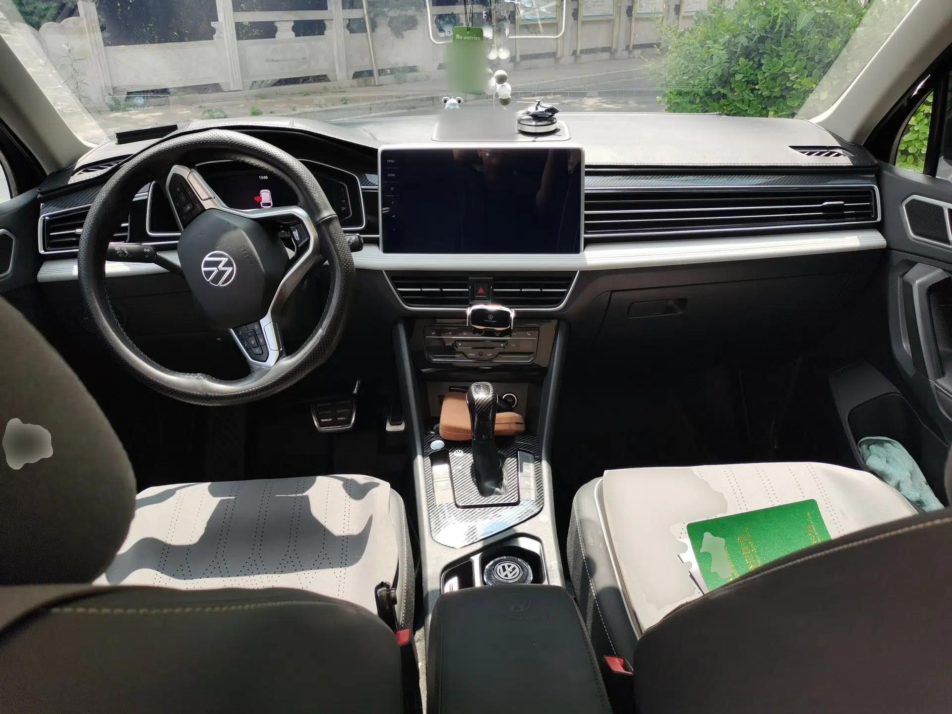Volkswagen Tiguan L 2024 330TSI Automatic Two-Wheel Drive R-Line Enhanced Edition — миниатюра 9